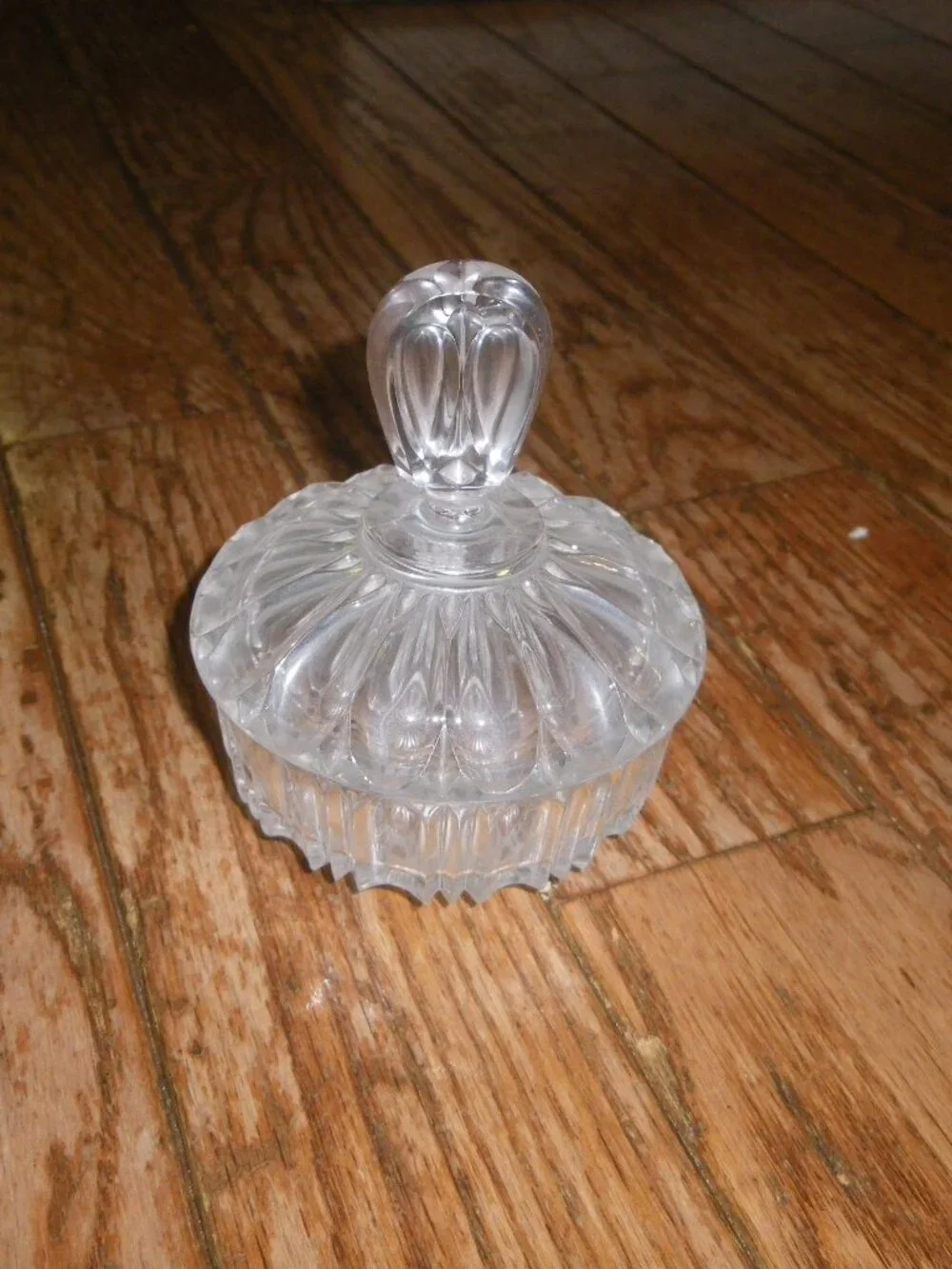 Vintage Small Glass Jewelry Trinket Knickknack Box